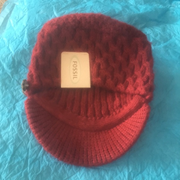 NWT: FOSSIL Knit  Hat w/Visor Beanie - Picture 4 of 11